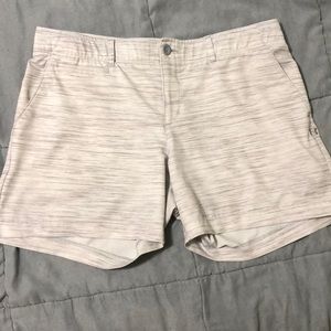 Under Armour golf shorts